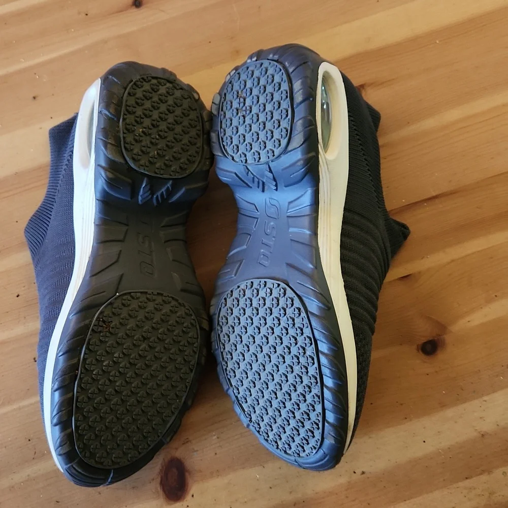 STQ Women's Walking Shoes, size 7 - Picture 2 of 4